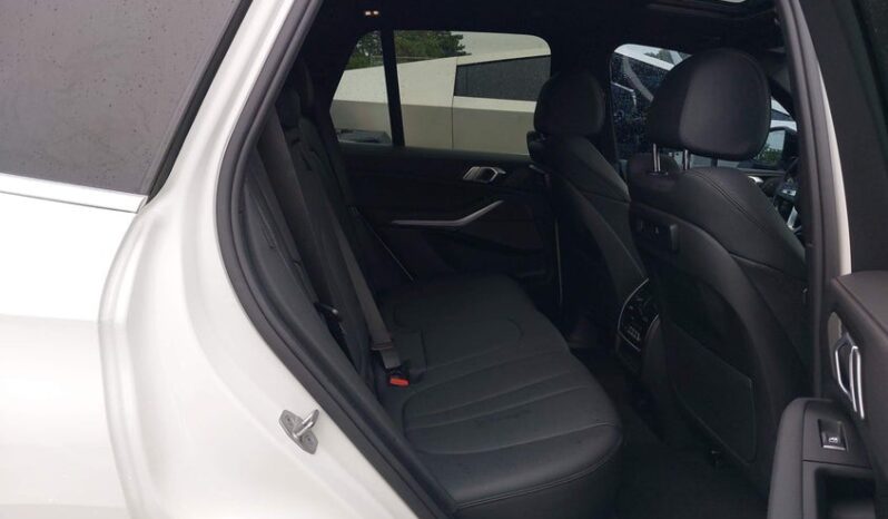 
								2021 BMW X5 full									