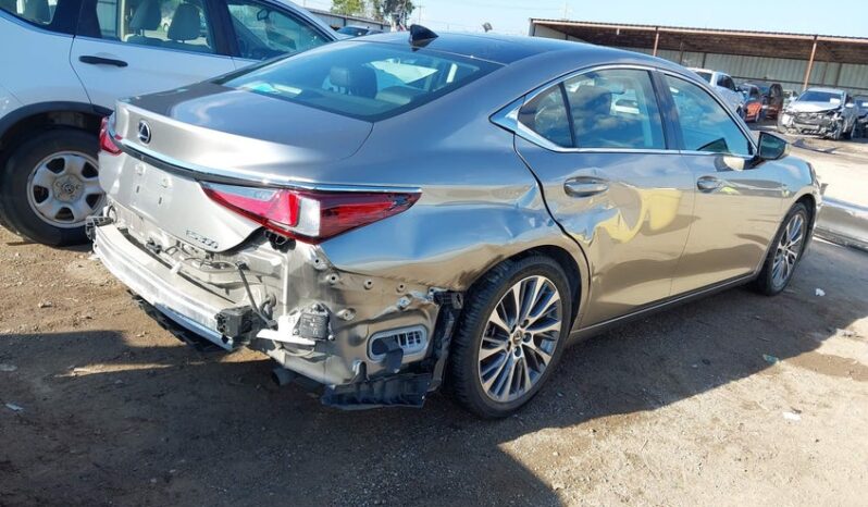 
								2019 Lexus Es 350 full									