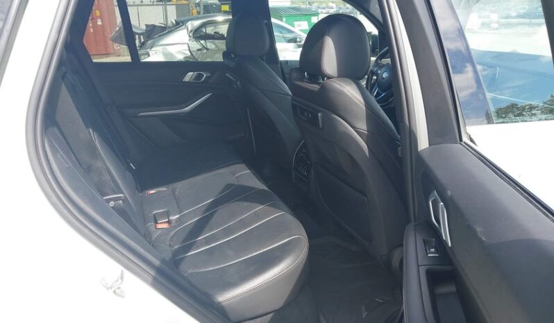 
								2019 BMW X5 full									