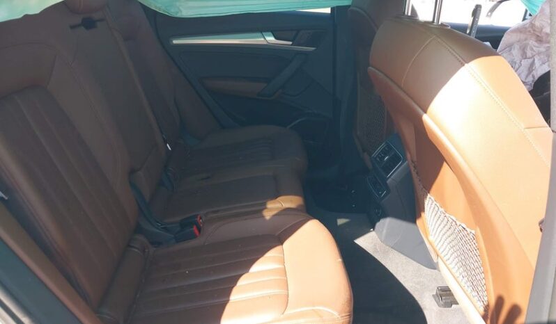 
								2018 Audi Q5 full									