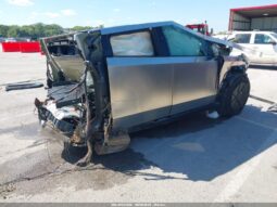 
										2024 Tesla Cybertruck full									