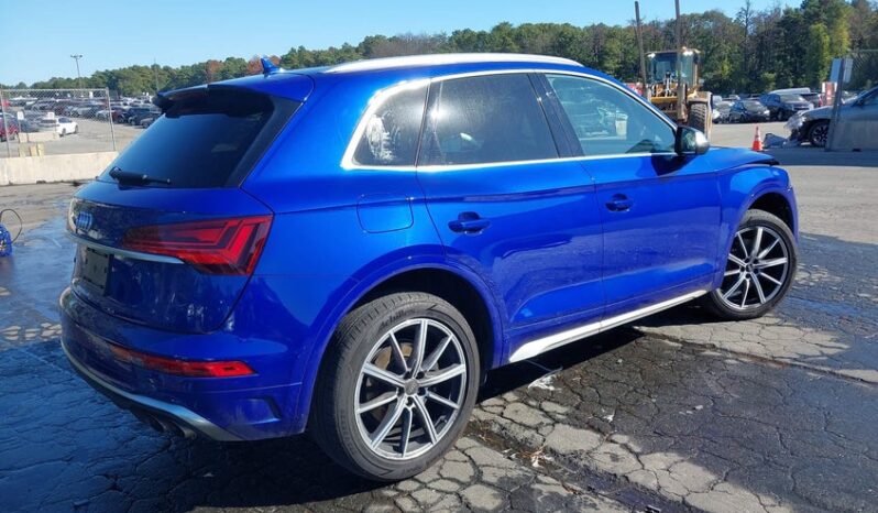 
								2022 Audi Sq5 full									