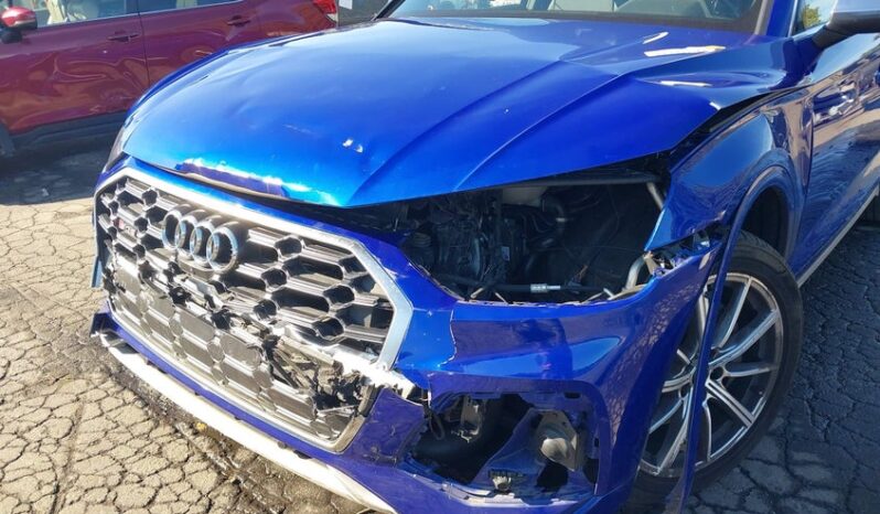 
								2022 Audi Sq5 full									