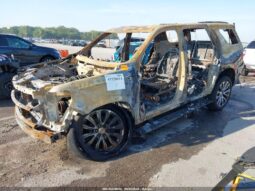 
										2021 Gmc Yukon full									