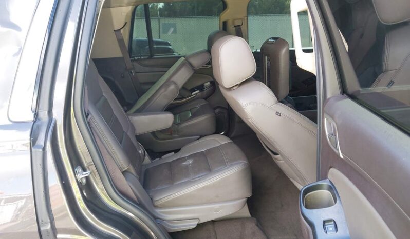 
								2019 Gmc Yukon full									