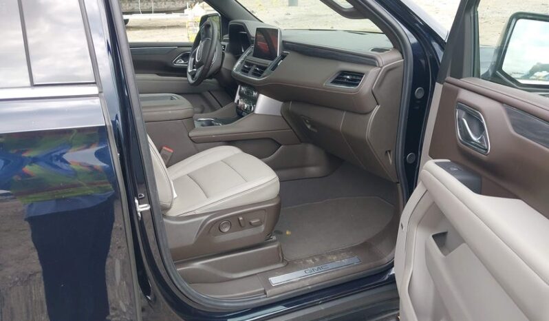 
								2024 Gmc Yukon full									