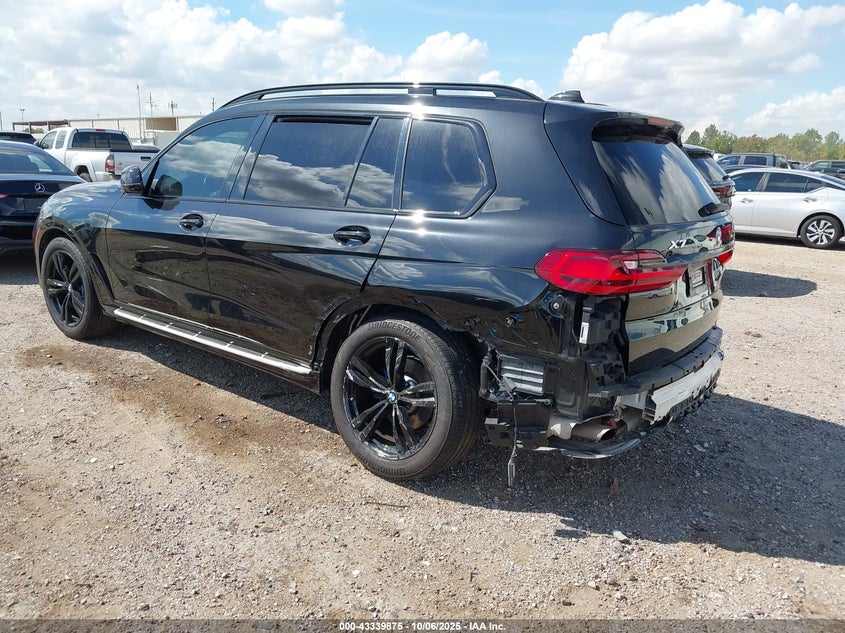 2021 BMW X7