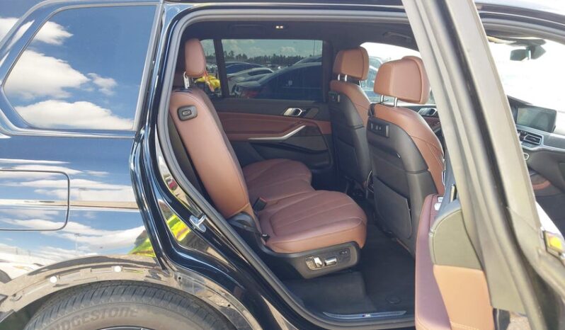 
								2021 BMW X7 full									