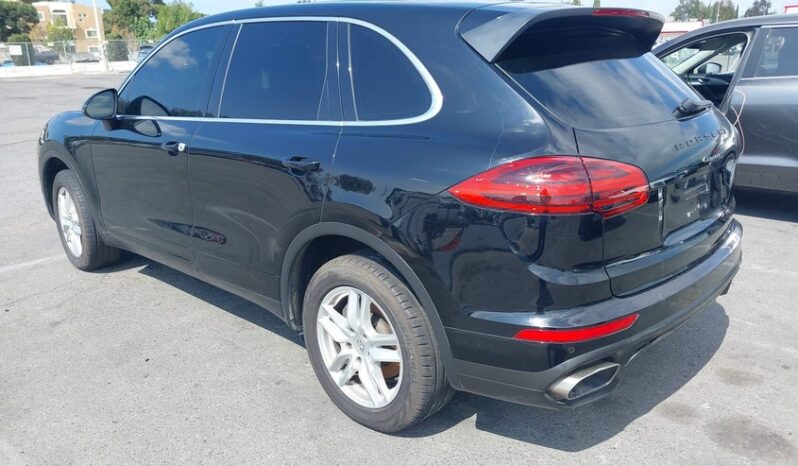 
								2016 Porsche Cayenne full									