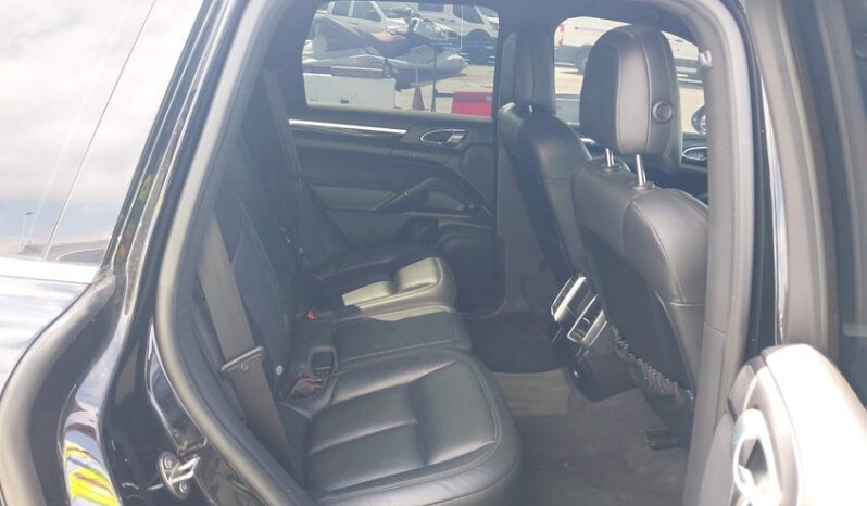 
								2016 Porsche Cayenne full									