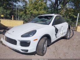 
										2016 Porsche Cayenne full									