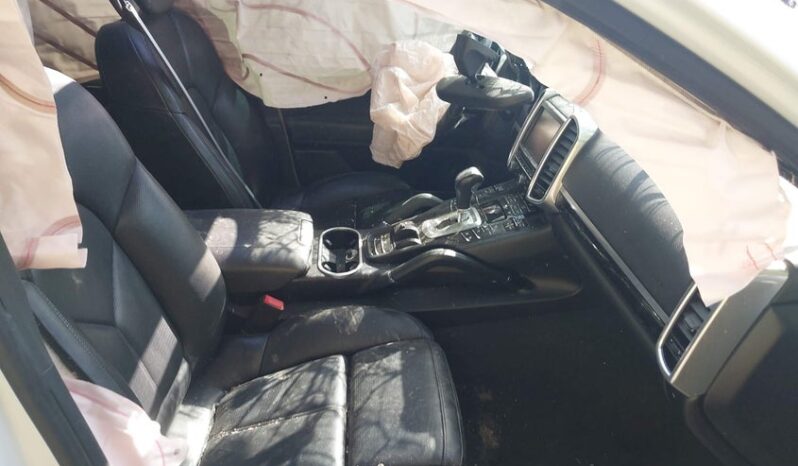 
								2016 Porsche Cayenne full									