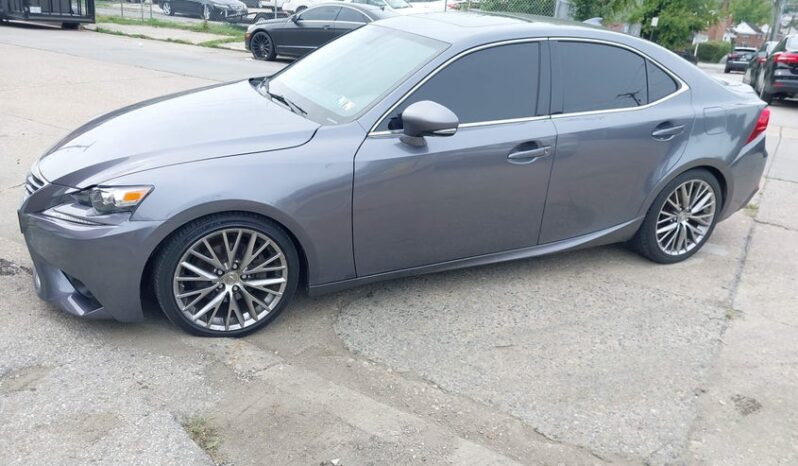 
								2015 Lexus Is 250 full									