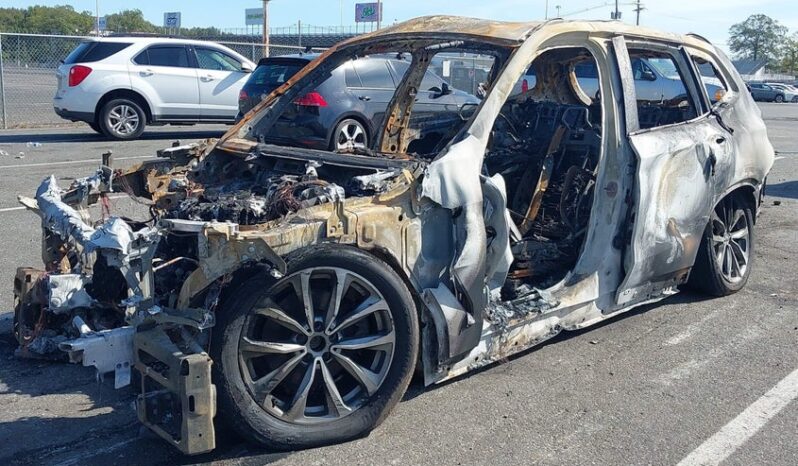 
								2019 BMW X3 full									