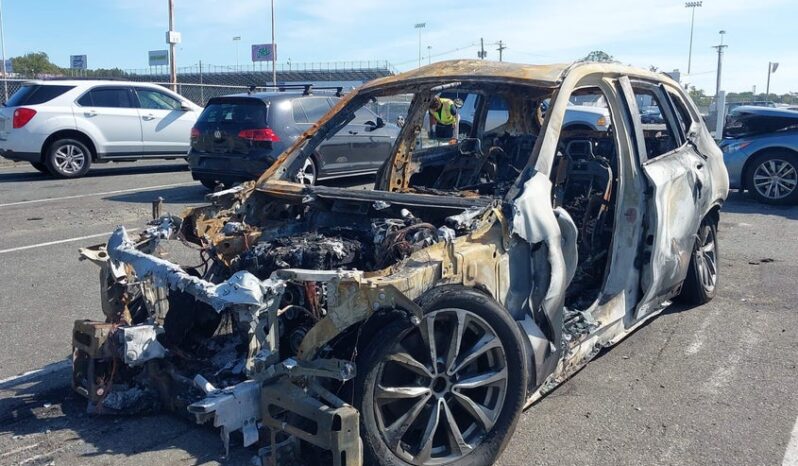 
								2019 BMW X3 full									