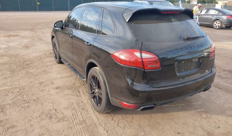 
								2012 Porsche Cayenne full									