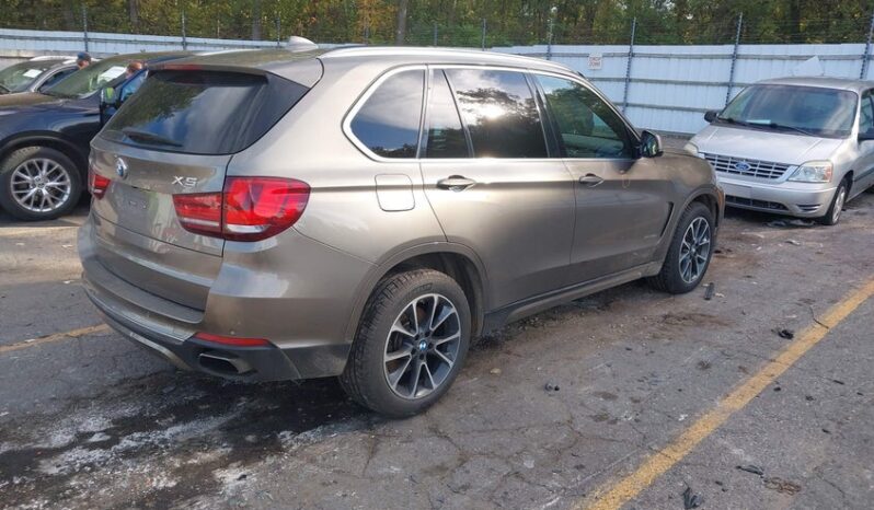 
								2017 BMW X5 full									