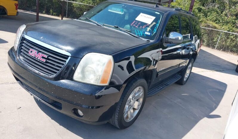 
								2013 Gmc Yukon full									