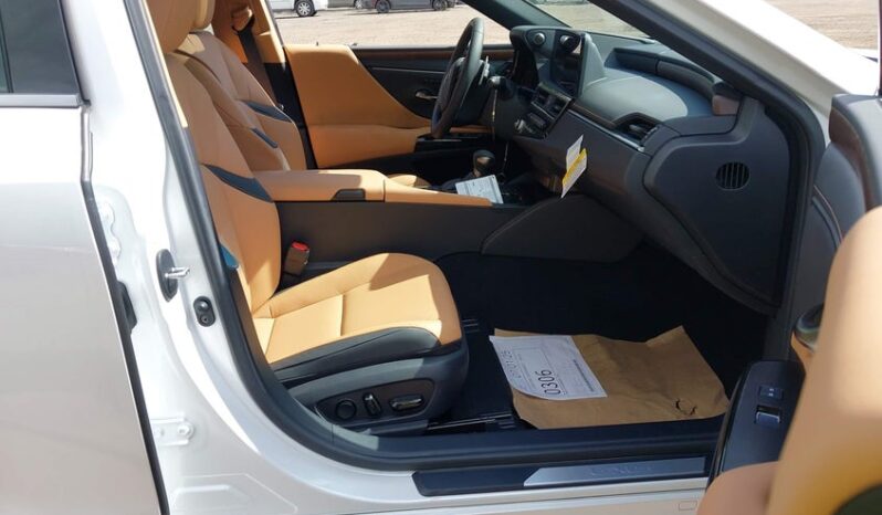 
								2025 Lexus Es 350 full									