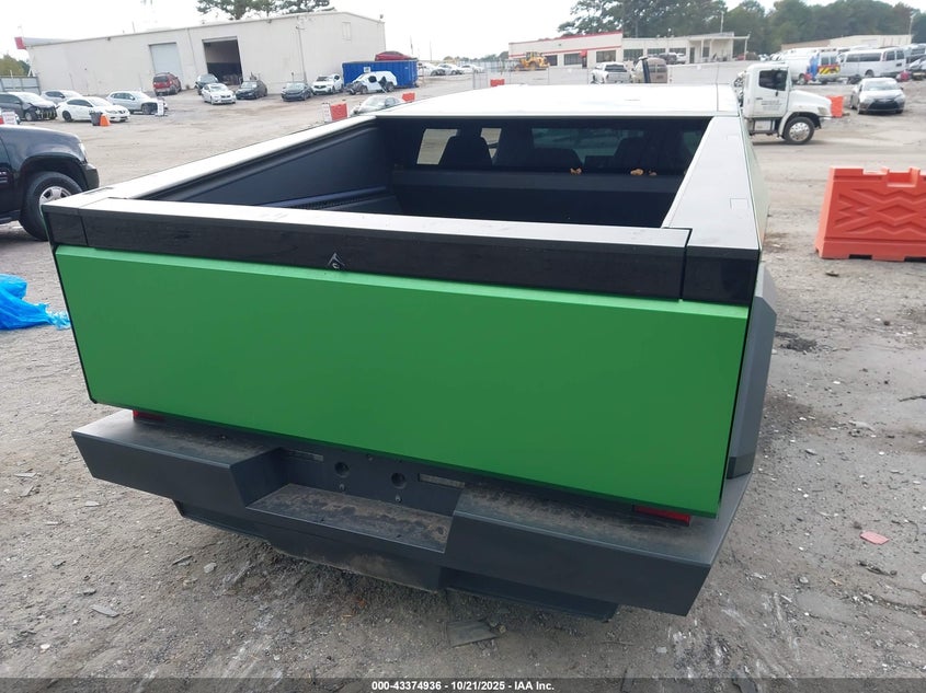 2024 Tesla Cybertruck