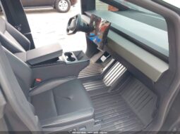 
										2024 Tesla Cybertruck full									