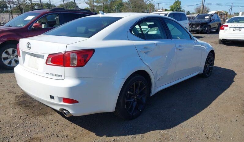 
								2013 Lexus Is 250 full									
