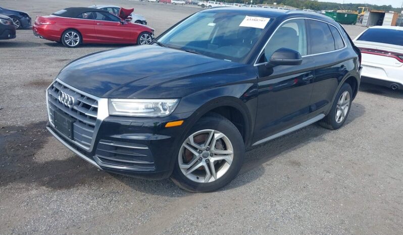 
								2019 Audi Q5 full									