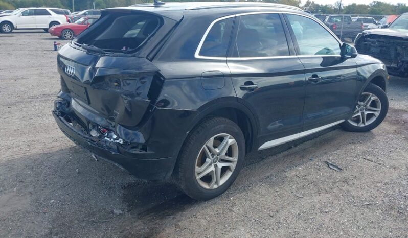 
								2019 Audi Q5 full									