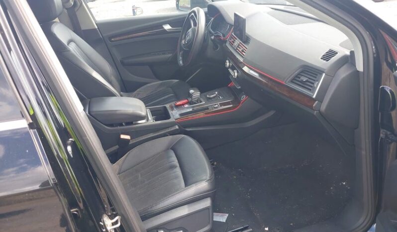 
								2019 Audi Q5 full									