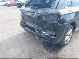
										2019 Audi Q5 full									