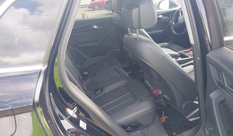 
								2019 Audi Q5 full									