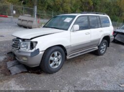 
										2005 Toyota Land cruiser full									
