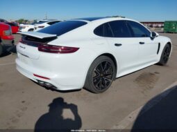 
										2018 Porsche Panamera full									