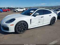 
										2018 Porsche Panamera full									