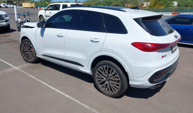 
								2025 Audi Sq5 full									