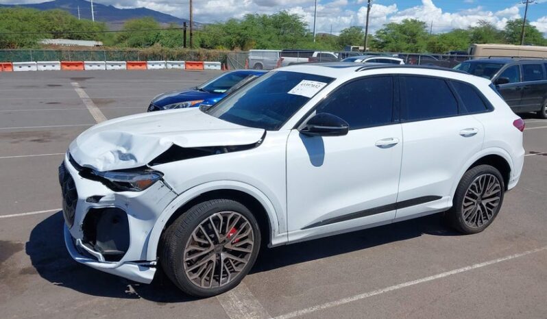 
								2025 Audi Sq5 full									