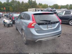 
										2017 Volvo V60 cross country full									