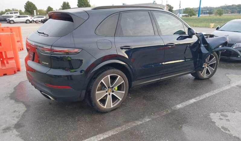 
								2019 Porsche Cayenne full									