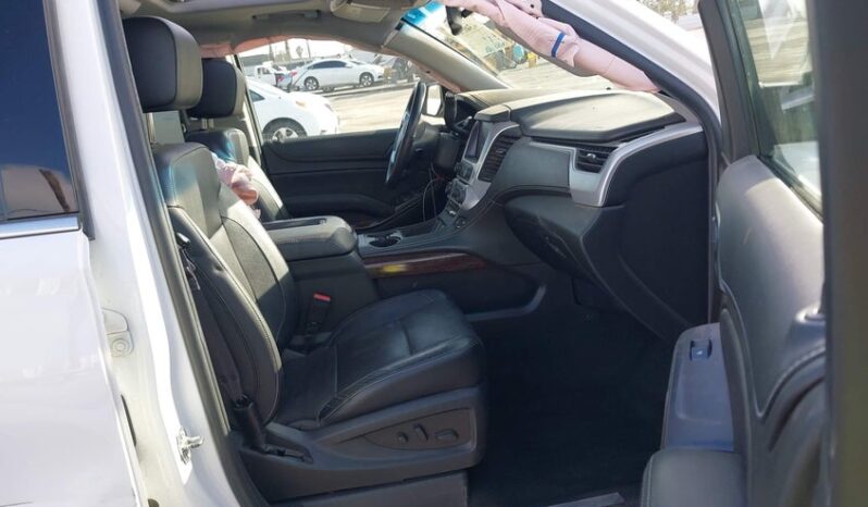 
								2017 Gmc Yukon full									