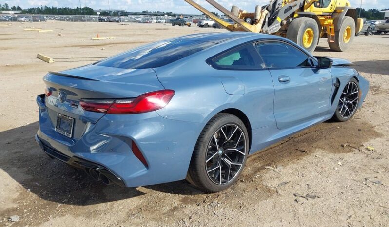 
								2022 BMW M8 full									