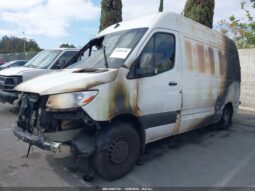 
										2022 Mercedes-benz Sprinter full									