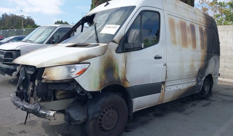 
								2022 Mercedes-benz Sprinter full									