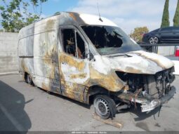 
										2022 Mercedes-benz Sprinter full									