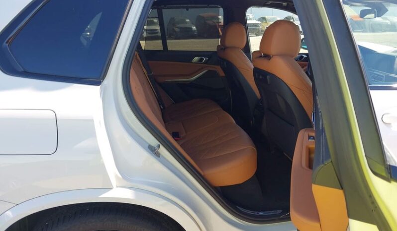
								2023 BMW X5 full									