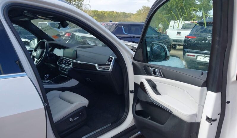 
								2023 BMW X5 full									