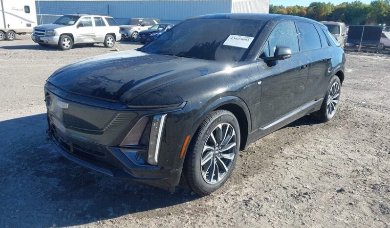 
								2025 Cadillac Lyriq full									