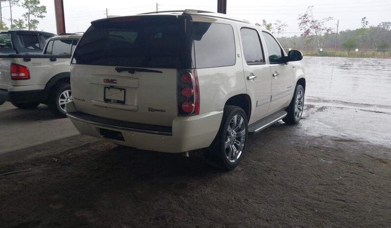 
								2013 Gmc Yukon full									