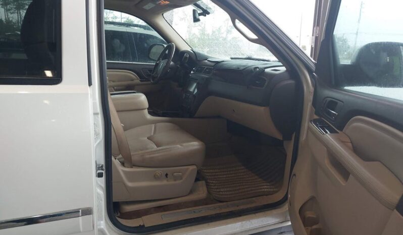
								2013 Gmc Yukon full									