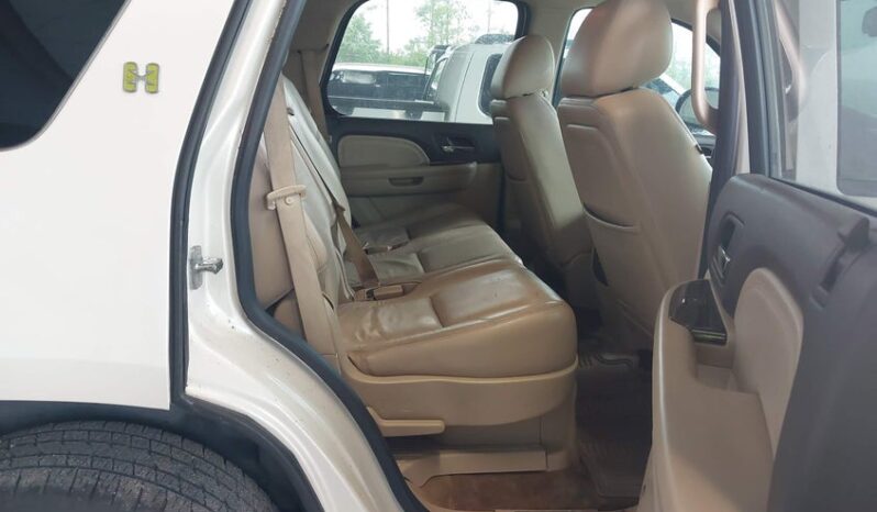 
								2013 Gmc Yukon full									