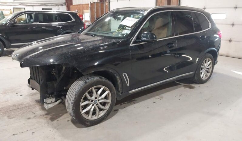 
								2019 BMW X5 full									